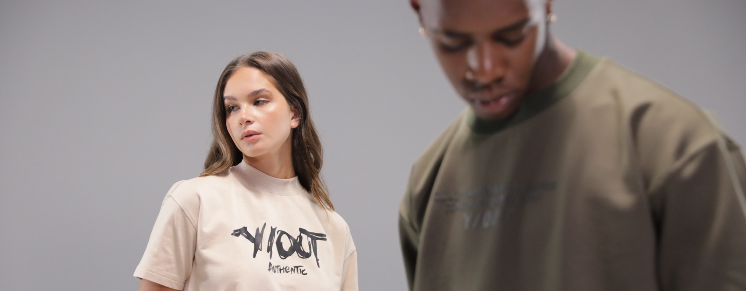 Luxury Streetwear Brands vs. Mainstream Streetwear Brands