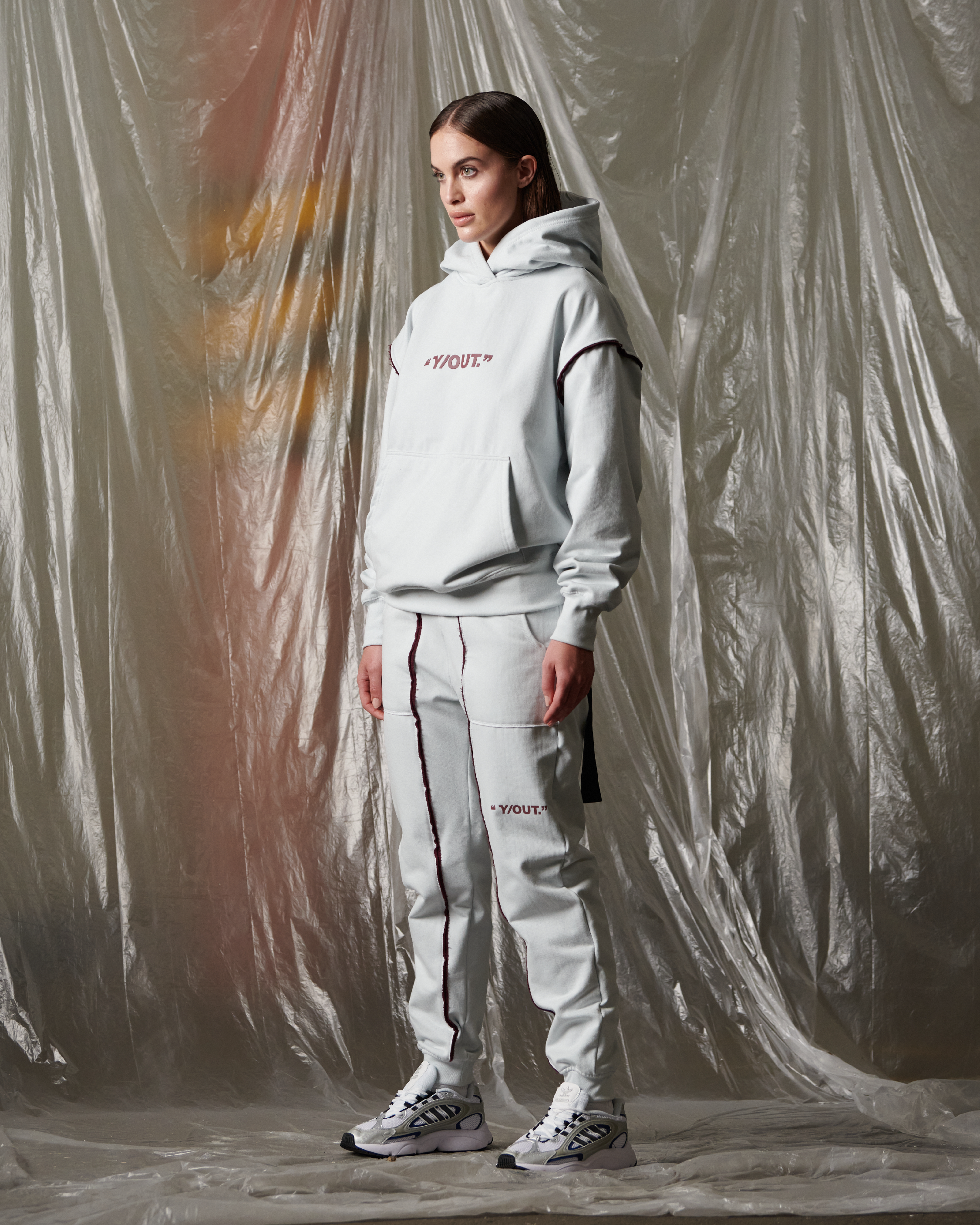 NATRON HOODIE