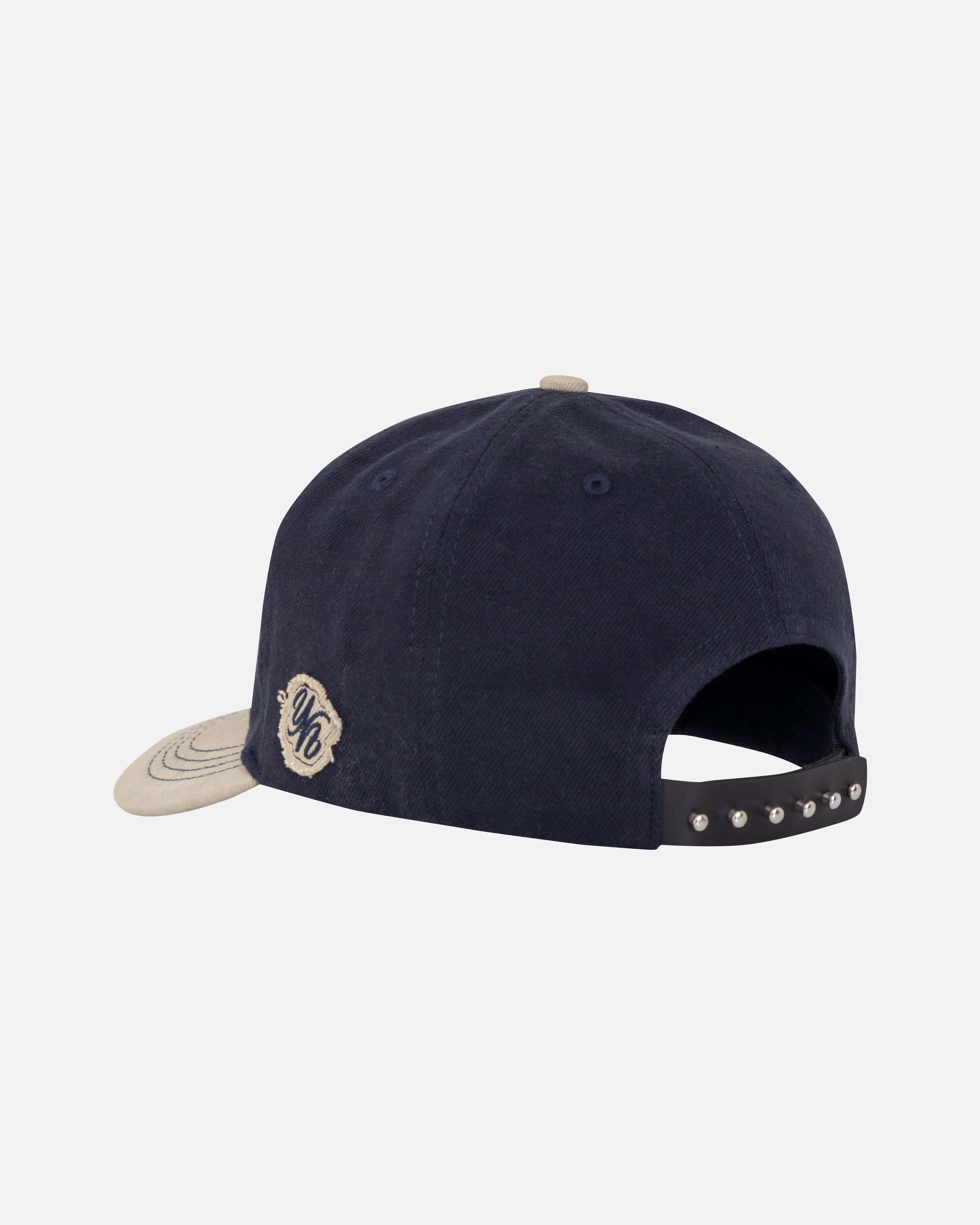 SELF CAP-4