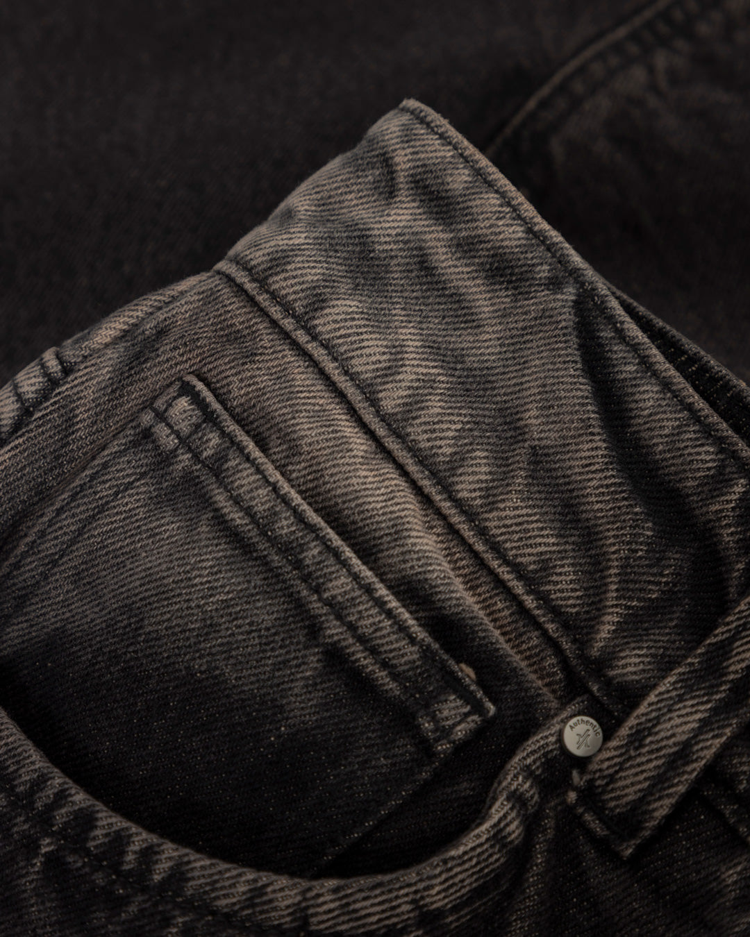 DAMAGE JEAN-10