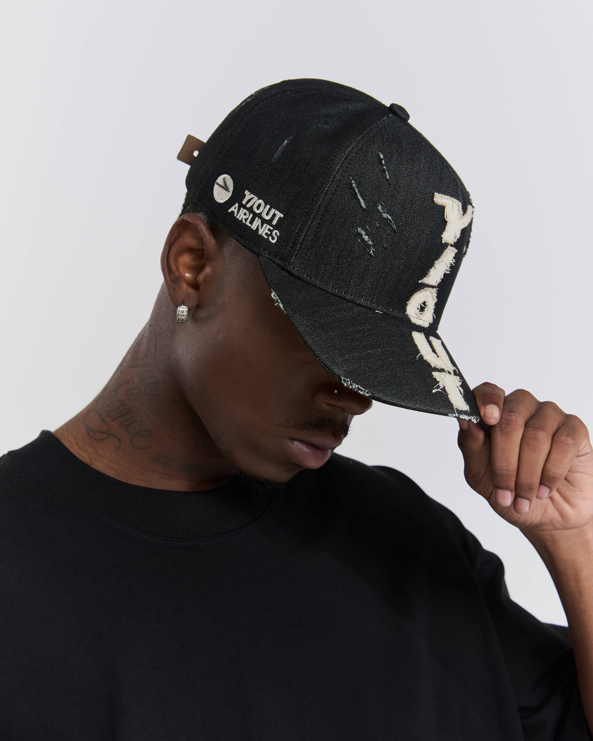 TRACK CAP